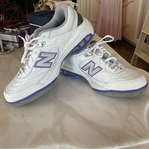 NEW BALANCE WC 806 WB